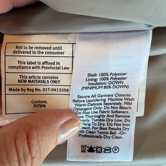 Eddie Bauer EB650 Women’s Deep Red Puffer Vest Grey Interior Size XXL - Picture 9 of 9